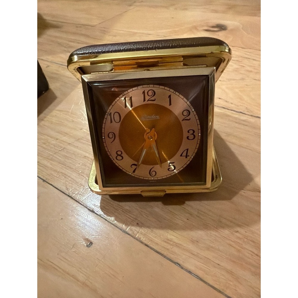 Vintage Linden‎ Folding Travel Alarm Clock Gold Face Brown Case works